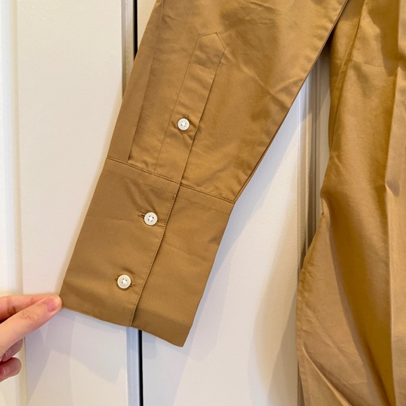 Like New‼️ Uniqlo Extra Fine Cotton Beige V-Neck Long Blouse Shirt, Size S - Picture 9 of 16